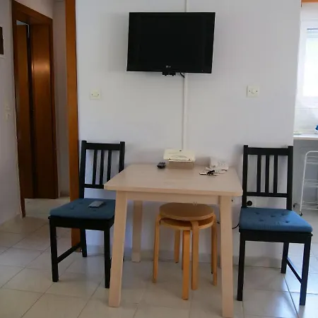 Apartment Sithonia *
